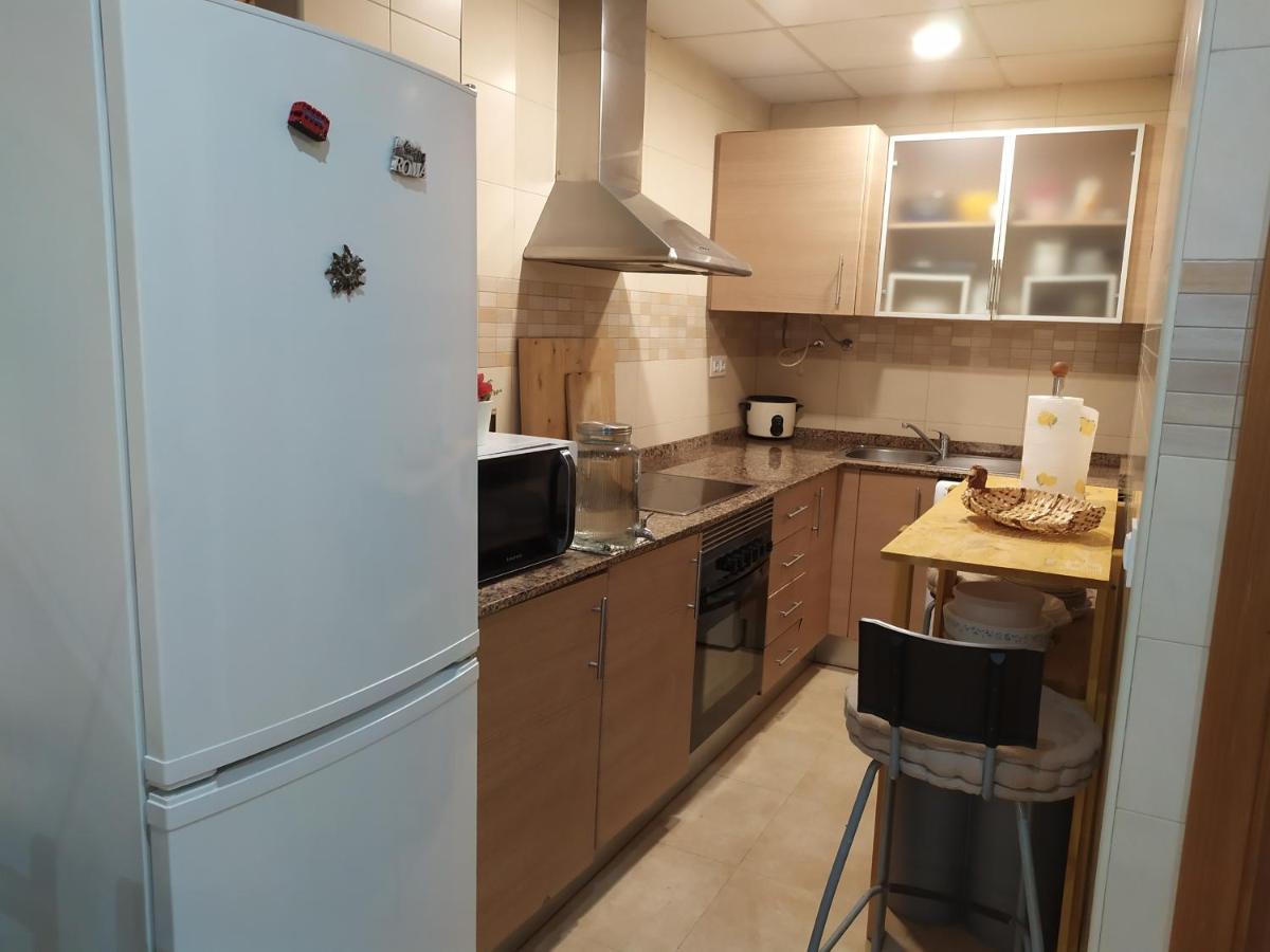 Habitacion En Un Apartamento Deltebre Exteriör bild